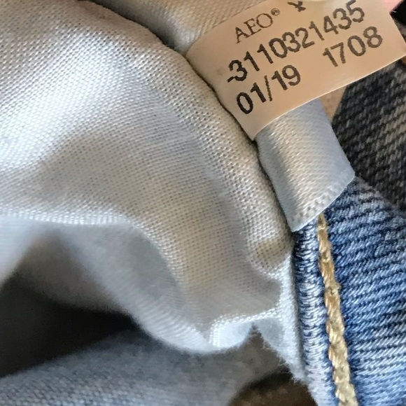 American Eagle Hi Rise Jean Shorts - Picture 8 of 9